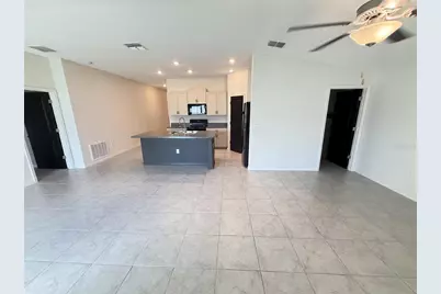 14906 Imperial Purple Lane, Wimauma, FL 33598 - Photo 5