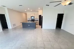 14906 Imperial Purple Ln, Wimauma, FL 33598 - Photo 5