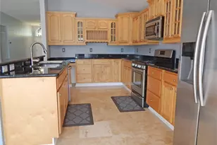 6367 Bridgecrest Dr, Lithia, FL 33547 - Photo 9