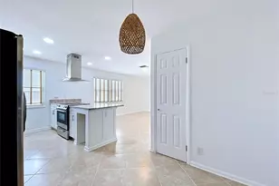 3212 38th Way S, Saint Petersburg, FL 33711 - Photo 17