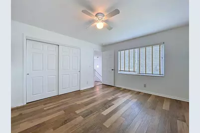 3212 38th Way S #E, Saint Petersburg, FL 33711 - Photo 23