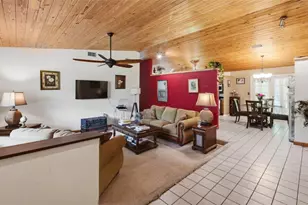2660 SW 156th Ave, Davie, FL 33331 - Photo 9