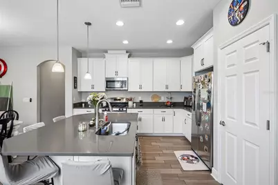 8210 Mallow Mirror Lane, Land O Lakes, FL 34637 - Photo 11