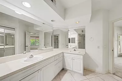 1400 Water View Drive W #102, Largo, FL 33771 - Photo 21