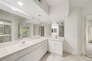 1400 Water View Dr W, Largo, FL 33771 - Photo 21