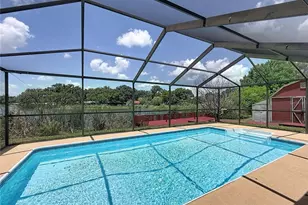 912 Shangri La Dr, Seffner, FL 33584 - Photo 35