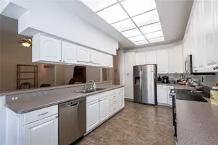 690 Weathersfield Dr, Dunedin, FL 34698 - Photo 29