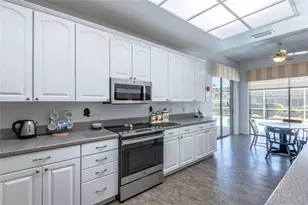 690 Weathersfield Dr, Dunedin, FL 34698 - Photo 27