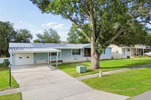 37647 Newal Ave, Zephyrhills, FL 33542 - Photo 71
