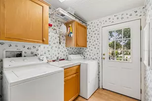 37647 Newal Ave, Zephyrhills, FL 33542 - Photo 37