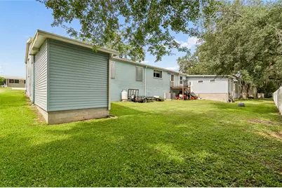 37647 Newal Avenue, Zephyrhills, FL 33542 - Photo 49