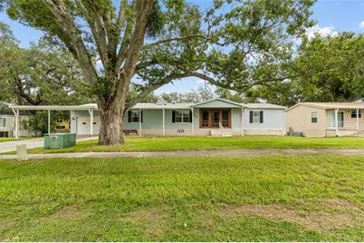 37647 Newal Avenue, Zephyrhills, FL 33542 - Photo 3