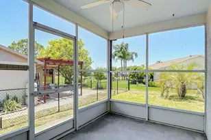 8811 Martinique Ln, Port Richey, FL 34668 - Photo 37