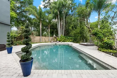 410 Montrose Avenue, Temple Terrace, FL 33617 - Photo 65