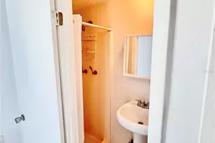 314 3rd Ave SW, Largo, FL 33770 - Photo 21