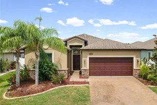12018 Crestridge Loop, New Port Richey, FL 34655 - Photo 11