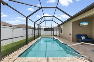 12018 Crestridge Loop, New Port Richey, FL 34655 - Photo 7