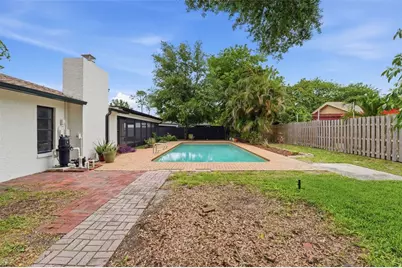 8307 Vallejo Place, Tampa, FL 33614 - Photo 21