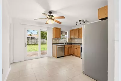 7826 Knox Loop, New Port Richey, FL 34655 - Photo 7