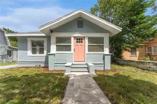 1922 23rd St S, Saint Petersburg, FL 33712 - Photo 1