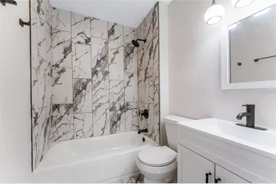 1922 23rd Street S, Saint Petersburg, FL 33712 - Photo 3