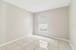10105 Sea spray Pl, Tampa, FL 33624 - Photo 25