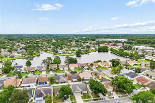 10105 Sea spray Pl, Tampa, FL 33624 - Photo 47