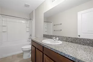 36101 Stable Wilk Ave, Zephyrhills, FL 33541 - Photo 35
