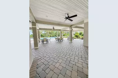 36101 Stable Wilk Avenue, Zephyrhills, FL 33541 - Photo 19