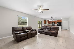 36101 Stable Wilk Ave, Zephyrhills, FL 33541 - Photo 9