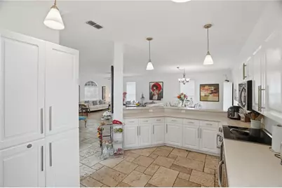 3610 W Euclid Avenue, Tampa, FL 33629 - Photo 9