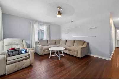 1213 55th Street S, Gulfport, FL 33707 - Photo 5