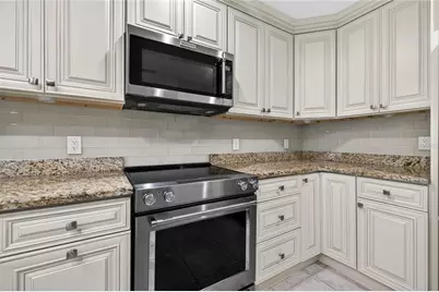 9050 Park Boulevard #7, Seminole, FL 33777 - Photo 13