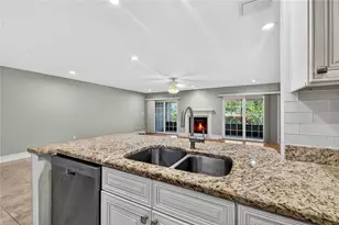 9050 Park Blvd, Seminole, FL 33777 - Photo 7