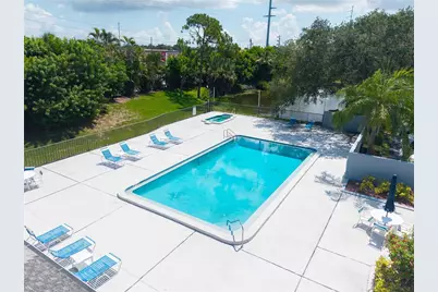9050 Park Boulevard #7, Seminole, FL 33777 - Photo 31
