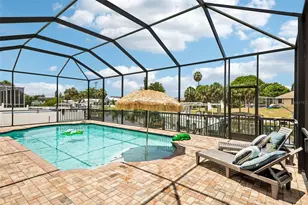 6304 Flamingo Dr, Apollo Beach, FL 33572 - Photo 43