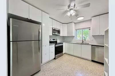 2008 59th Street S, Gulfport, FL 33707 - Photo 5