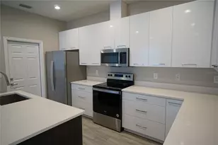 4104 N Thatcher Ave, Tampa, FL 33614 - Photo 5