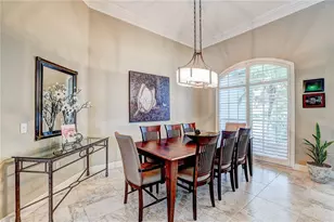 2812 Clubhouse Dr, Plant City, FL 33566 - Photo 13