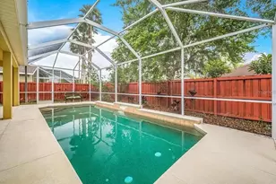 19151 Dove Creek Dr, Tampa, FL 33647 - Photo 27