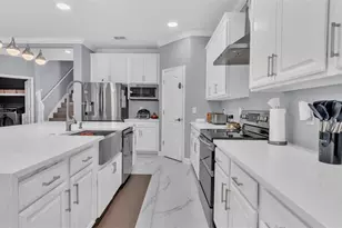 19265 Umberland Pl, Land O Lakes, FL 34638 - Photo 13