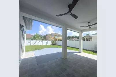 20016 Oakflower Avenue, Tampa, FL 33647 - Photo 25