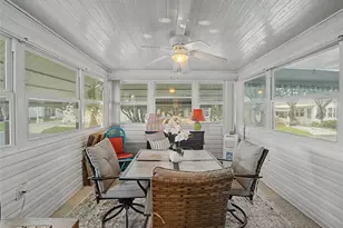 37513 Campo Ave, Zephyrhills, FL 33541 - Photo 23