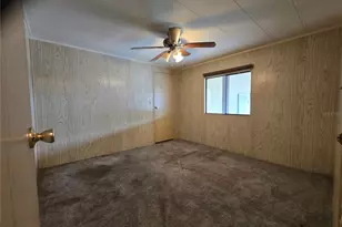6306 Waterfront Ln, Zephyrhills, FL 33542 - Photo 23