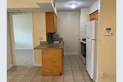 235 Red Maple Place #235, Brandon, FL 33510 - Photo 13