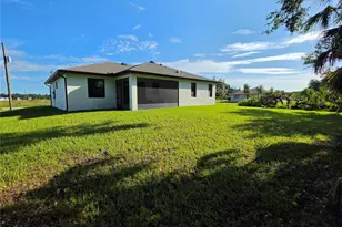12125 Madrid Ave, North Port, FL 34287 - Photo 5