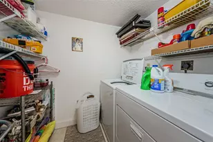 1151 Pine Ridge Cir W, Tarpon Springs, FL 34688 - Photo 29