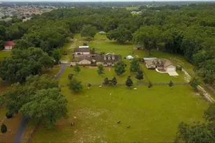 10844 SE Hwy 42, Summerfield, FL 34491 - Photo 1