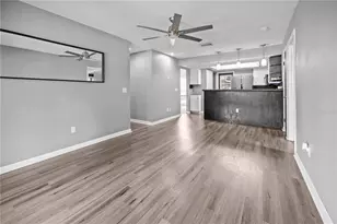 2015 Ronald Cir, Seffner, FL 33584 - Photo 13