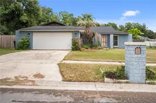 2015 Ronald Cir, Seffner, FL 33584 - Photo 1